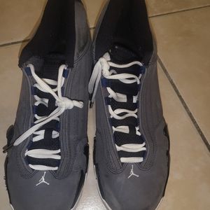 Jordan retro 14 size 11 men graphite